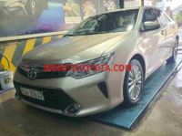 Cần bán gấp Toyota Camry 2.0E 2017 - Xe đẹp - Giá tốt