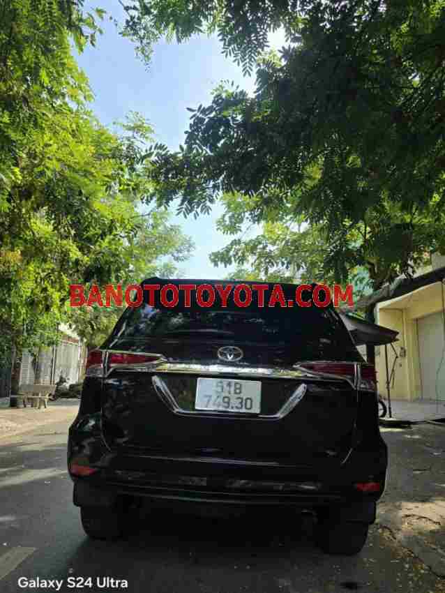 Cần bán gấp Toyota Fortuner 2.4G 4x2 MT 2019 - Xe đẹp - Giá tốt