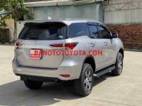 Cần bán gấp xe Toyota Fortuner 2.4G 4x2 MT năm 2019, màu Bạc, Số tay