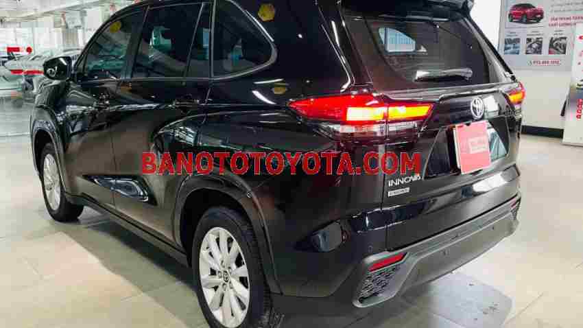 Cần bán nhanh Toyota Innova Cross 2.0V CVT 2025 cực đẹp
