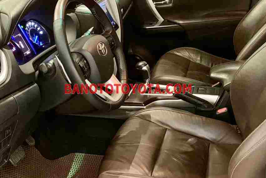 Cần bán xe Toyota Fortuner 2.4G 4x2 AT 2020 Số tự động màu Nâu