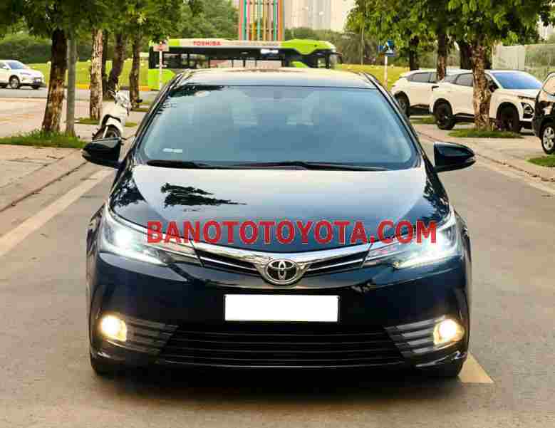 Cần bán xe Toyota Corolla altis Số tự động 2017