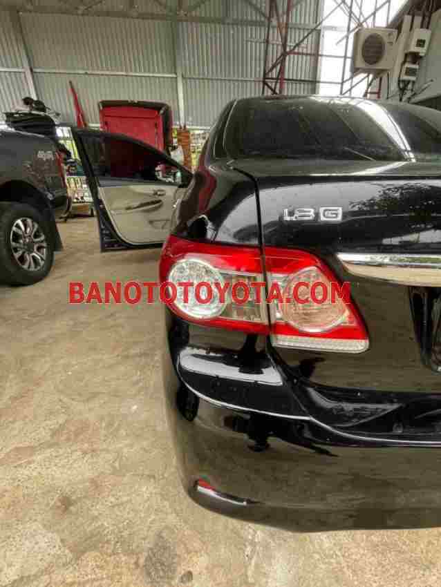 Cần bán xe Toyota Corolla altis 1.8G MT 2012 Số tay màu Đen