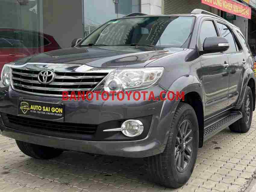 Toyota Fortuner 2.7V 4X2 AT 2016 Máy xăng đẹp long lanh