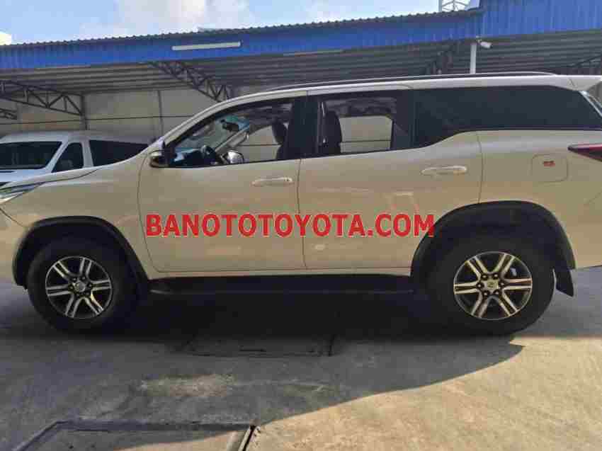 Cần bán xe Toyota Fortuner 2.4G 4x2 MT 2017, xe đẹp