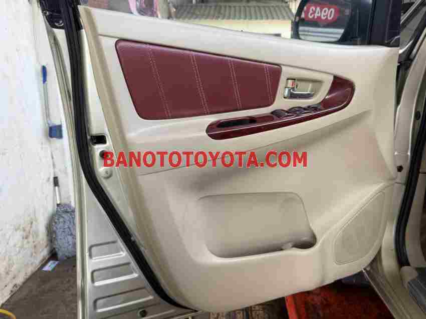 Toyota Innova G model 2006 xe chuẩn hết ý