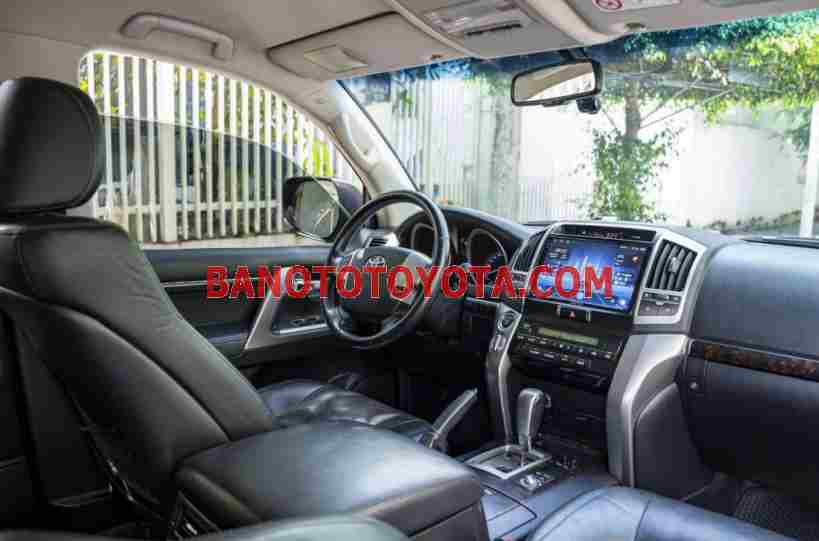 Toyota Land Cruiser VX 4.6 V8 năm sản xuất 2015 giá tốt
