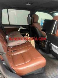 Cần bán nhanh Toyota Land Cruiser 5.7 V8 2016 cực đẹp
