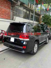 Toyota Land Cruiser 5.7 V8 2016, xe đẹp, hết ý