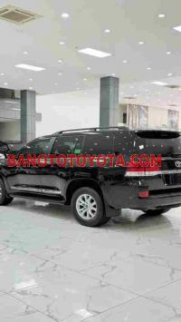 Cần bán gấp Toyota Land Cruiser 4.6 V8 đời 2019, màu Đen