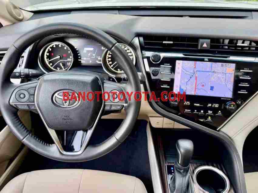 Cần bán Toyota Camry 2.5Q 2021 xe đẹp