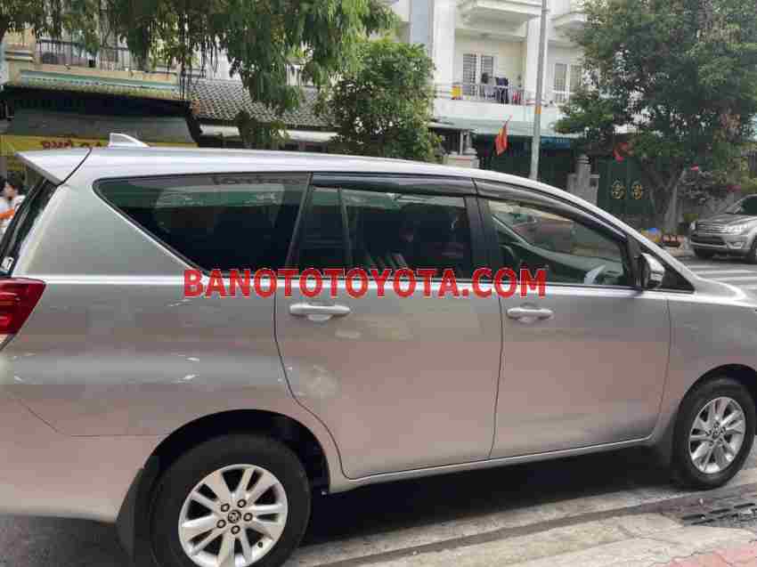 Toyota Innova 2.0E năm 2017 cần bán