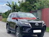 Cần bán gấp Toyota Fortuner 2.7V 4x2 AT đời 2021, màu Đen