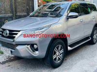 Cần bán gấp xe Toyota Fortuner 2.4G 4x2 AT 2018 màu Bạc