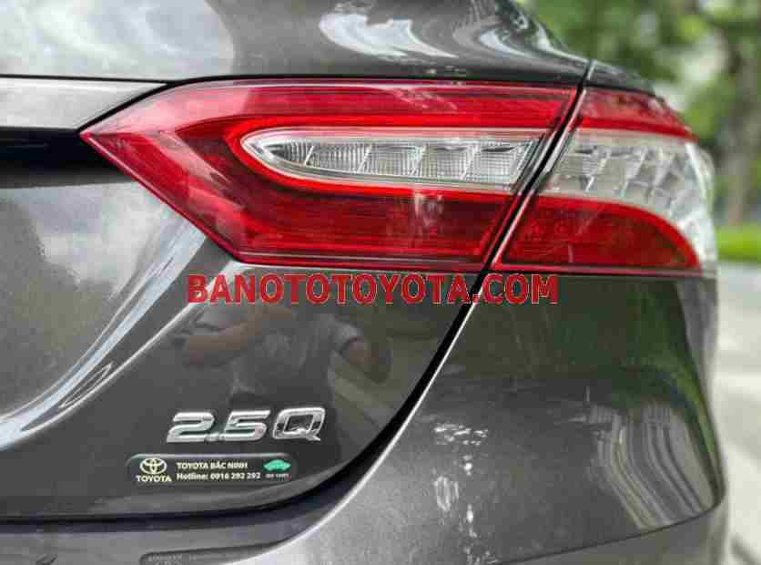 Bán Toyota Camry 2.5Q đời 2020 xe đẹp - giá tốt