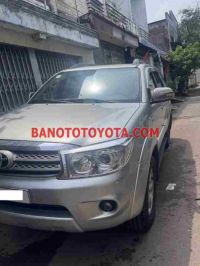 Cần bán Toyota Fortuner 2.7V 4x4 AT Máy xăng 2011 màu Bạc