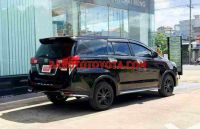 Cần bán gấp Toyota Innova 2.0 Venturer đời 2018, màu Đen