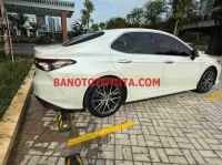 Toyota Camry 2.0Q 2022 giá cực tốt