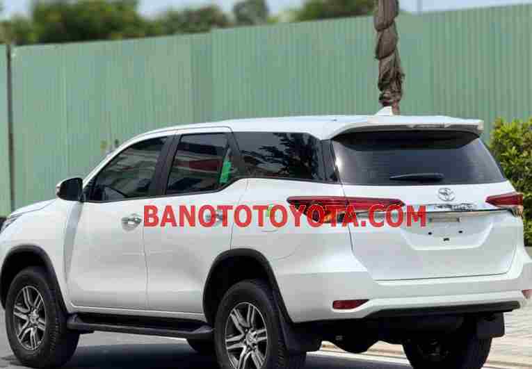 Xe Toyota Fortuner 2.4L 4x2 AT đời 2024 đẹp bán gấp