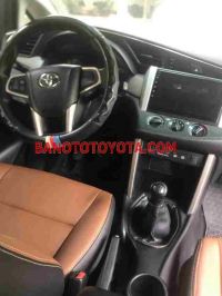 Cần bán gấp Toyota Innova 2.0E 2016 - Xe đẹp - Giá tốt