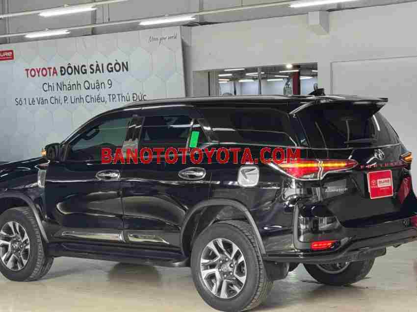 Bán xe Toyota Fortuner 2.4G 4x2 AT Legender sx 2021 - giá rẻ