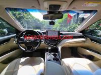 Cần bán gấp xe Toyota Camry 2.5Q năm 2022, màu Đen, Số tự động