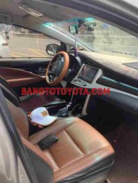 Cần bán xe Toyota Innova 2.0V đời 2019
