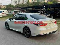Cần bán gấp xe Toyota Camry 2.5Q 2022 màu Trắng