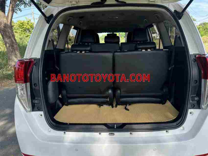 Toyota Innova 2.0E model 2019 xe chuẩn hết ý