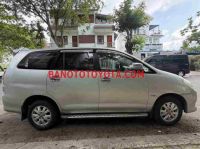 Cần bán gấp xe Toyota Innova V 2011 màu Bạc