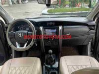 Cần bán xe Toyota Fortuner 2.4G 4x2 MT 2017 Số tay màu Bạc