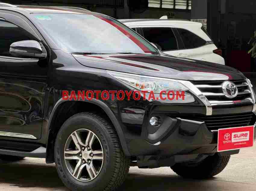 Bán xe Toyota Fortuner 2.7V 4x2 AT sx 2019 - giá rẻ