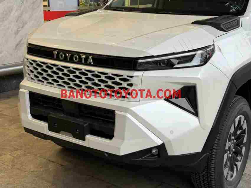Bán Toyota Hilux Trailhunter 2.8L 4x4 AT sx 2026 Nhập khẩu