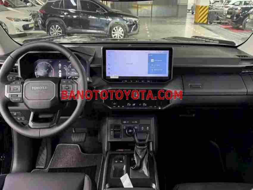 Bán Toyota Hilux Trailhunter 2.8L 4x4 AT năm 2026 đẹp xuất sắc