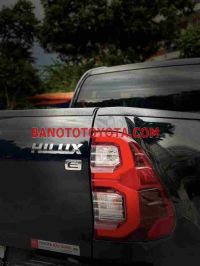 Cần bán gấp Toyota Hilux 2.4L 4x2 AT đời 2025, màu Đen