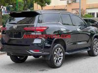 Cần bán gấp xe Toyota Fortuner Legender 2.8L 4x4 AT 2022 màu Đen