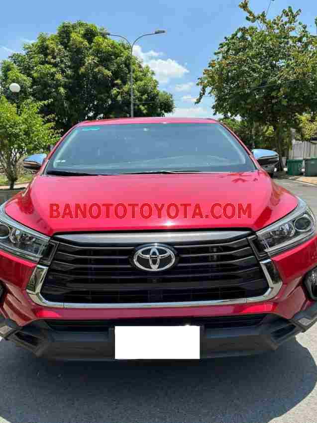 Toyota Innova Venturer 2.0 AT 2022 - Giá tốt