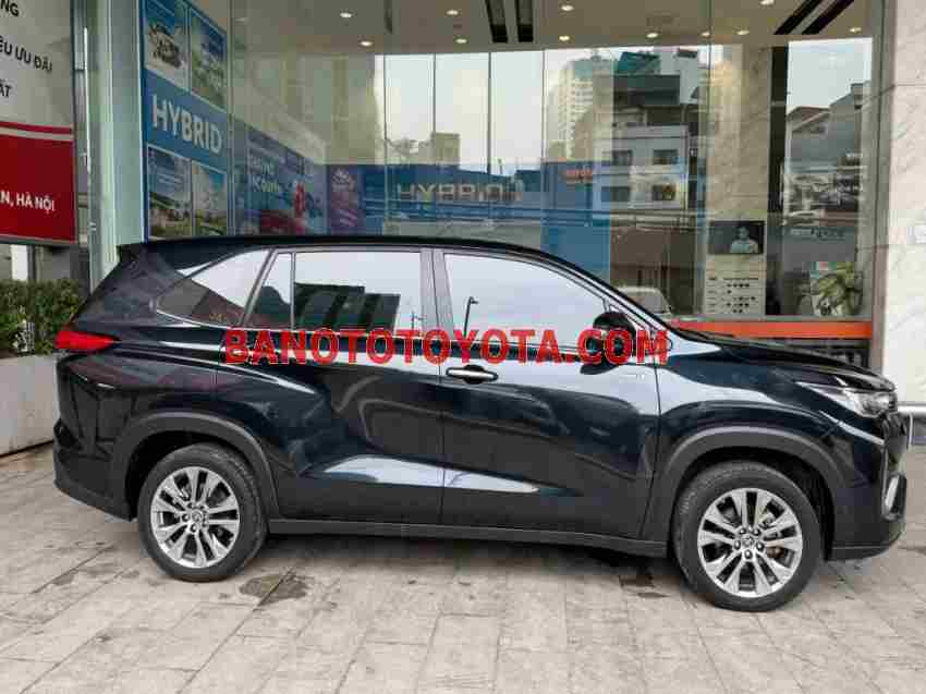 Cần bán xe Toyota Innova Cross HEV 2.0 CVT năm 2025 màu Xanh cực đẹp