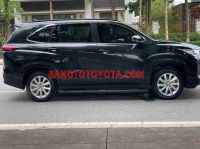 Cần bán gấp Toyota Innova Cross 2.0V CVT đời 2025, màu Đen