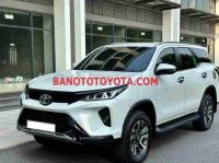Toyota Fortuner 2.4G 4x2 AT Legender năm 2021 cần bán