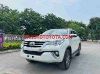 Cần bán xe Toyota Fortuner 2.7V 4x2 AT màu Trắng 2017