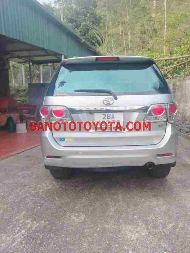 Bán xe Toyota Fortuner 2.7V 4x2 AT sx 2012 - giá rẻ