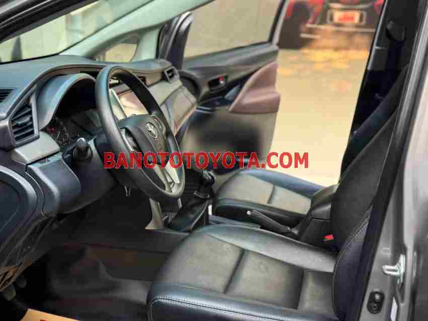 Cần bán xe Toyota Innova Số tay 2023