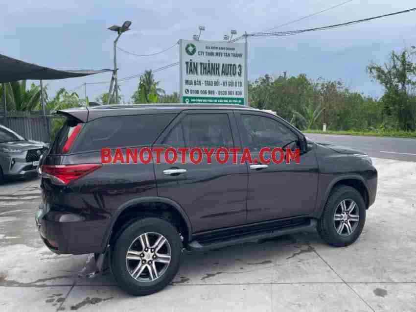 Bán Toyota Fortuner 2.4L 4x2 AT 2022 - Nâu