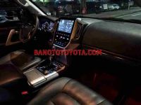 Xe Toyota Land Cruiser VX 4.6 V8 đời 2019 đẹp bán gấp