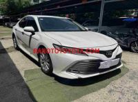 Cần bán gấp xe Toyota Camry 2.0G năm 2019, màu Trắng, Số tự động