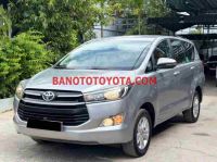 Cần bán gấp xe Toyota Innova 2.0E năm 2019, màu Bạc, Số tay