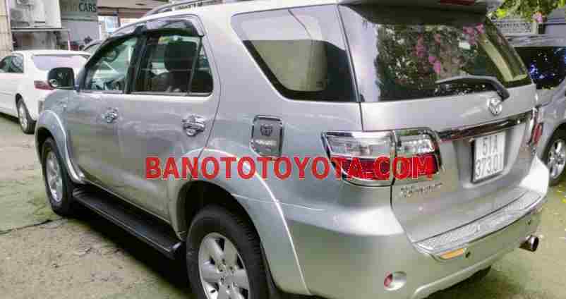 Cần bán Toyota Fortuner 2.7V 4x4 AT 2009 - Số tự động