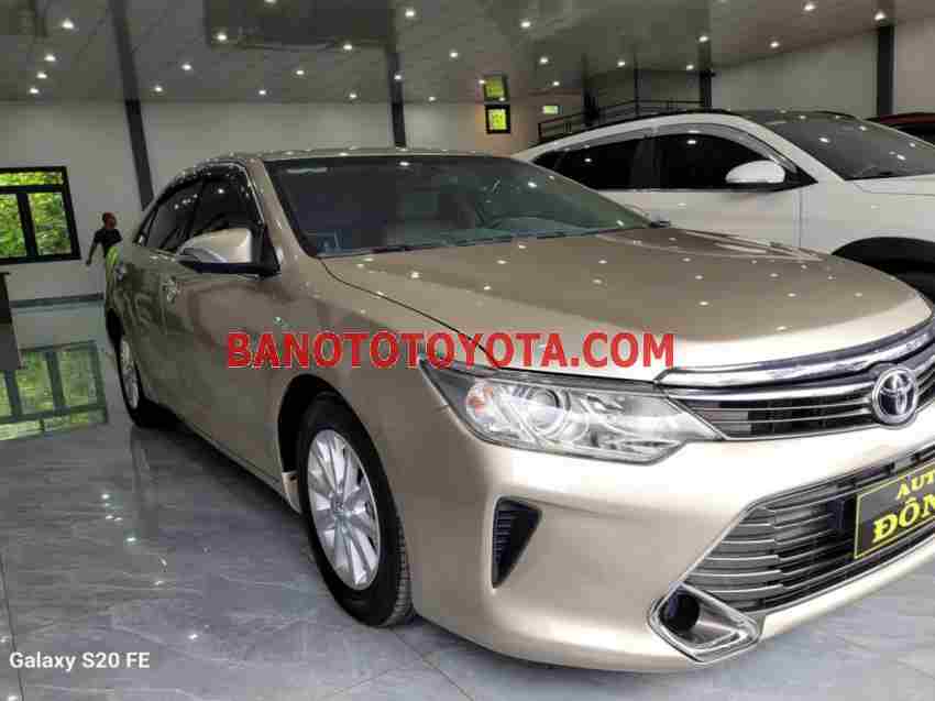 Bán Toyota Camry 2.0E đời 2015 xe đẹp - giá tốt