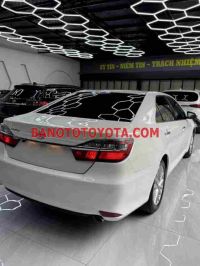 Cần bán gấp xe Toyota Camry 2.0E 2018 màu Trắng